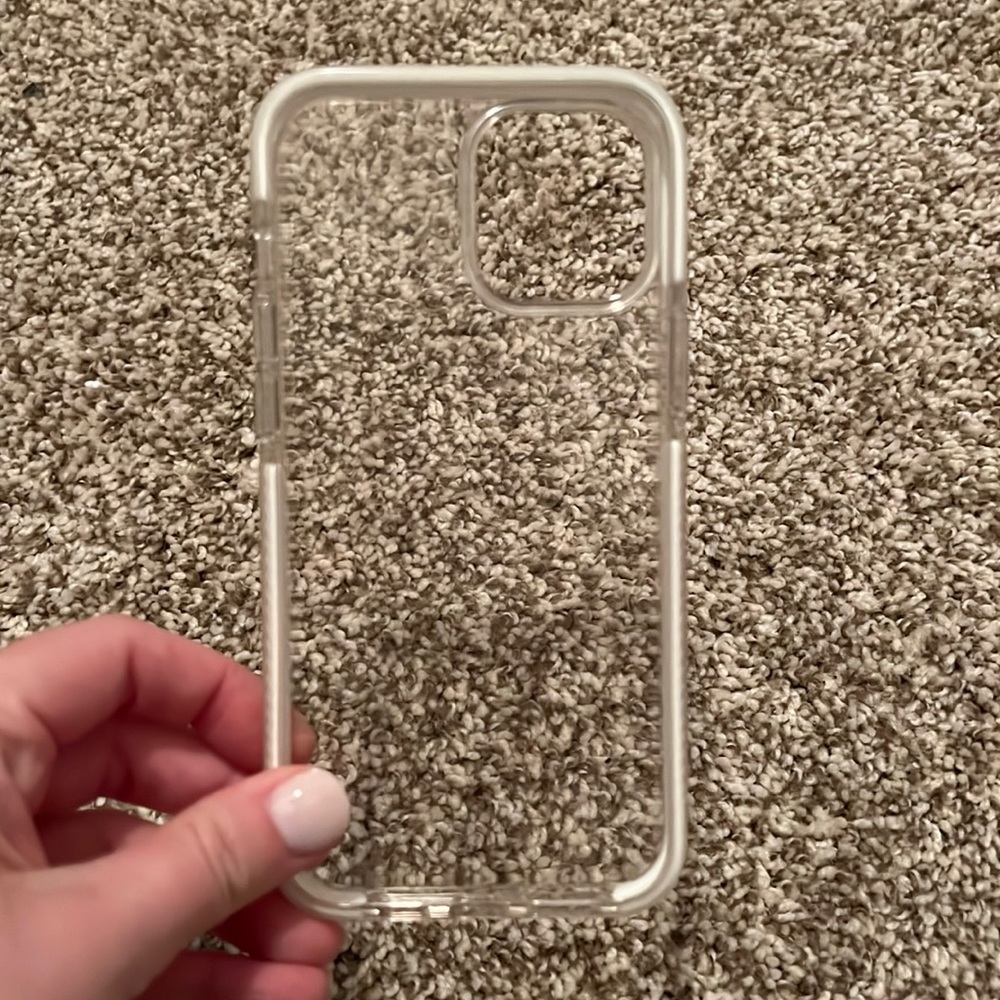 iPhone 12 Pro Max bodyguardz case